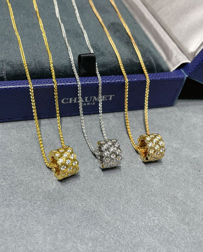 [Glitter Jewelry]BEE LOVE DIAMOND PAVED 3 ROW NECKLACE