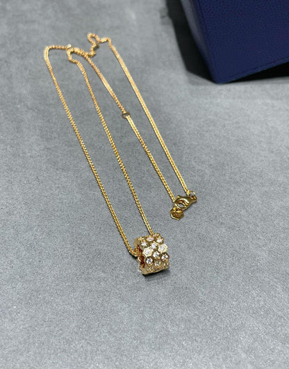 [Glitter Jewelry]BEE LOVE DIAMOND PAVED 3 ROW NECKLACE