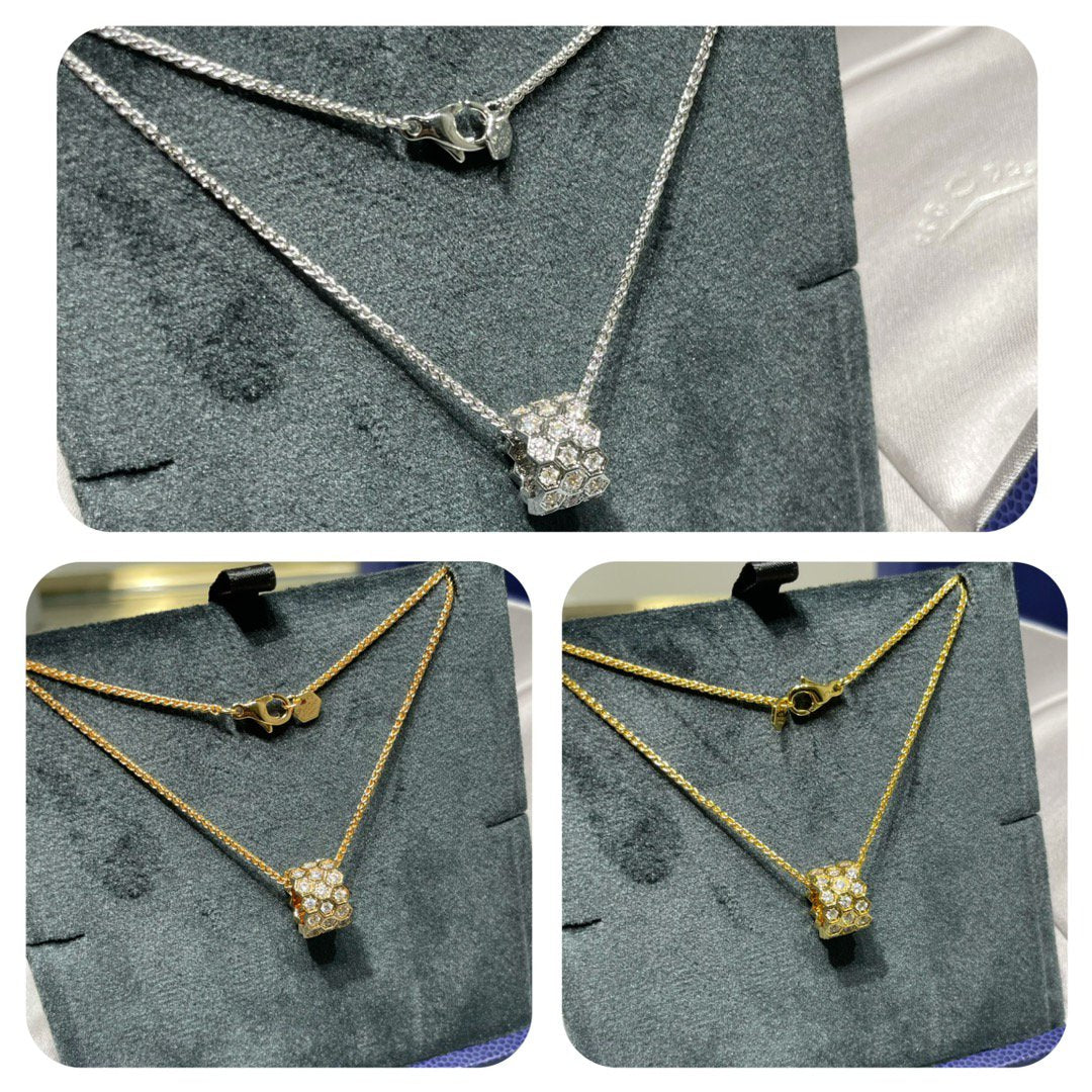 [Glitter Jewelry]BEE LOVE DIAMOND PAVED 3 ROW NECKLACE