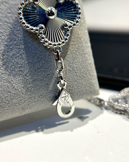 [Glitter Jewelry]CLOVER 5 MOTIF SILVER DIAMOND BRACELET