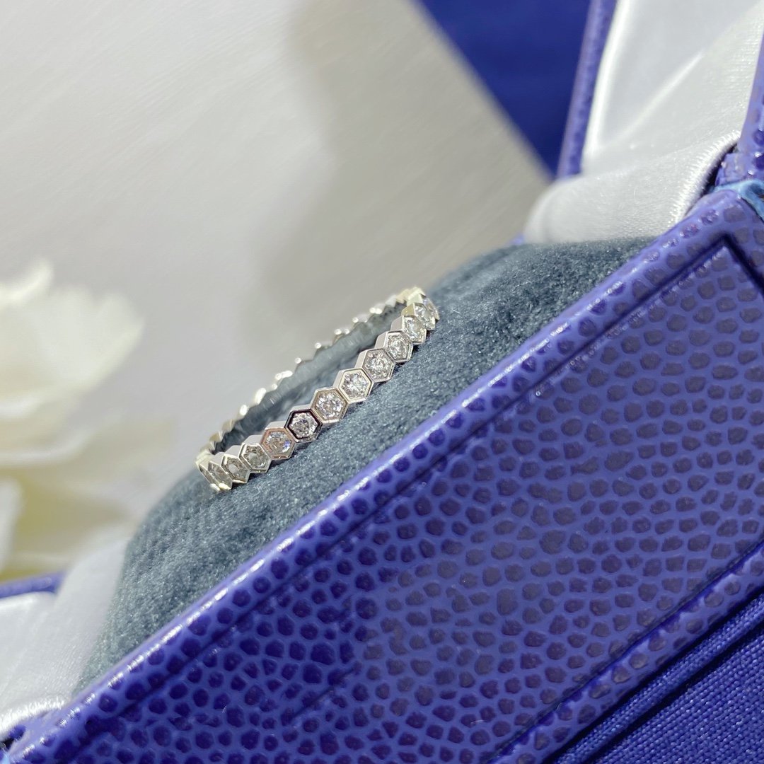 [Glitter Jewelry]BEE LOVE DIAMOND PAVED SMALL RING