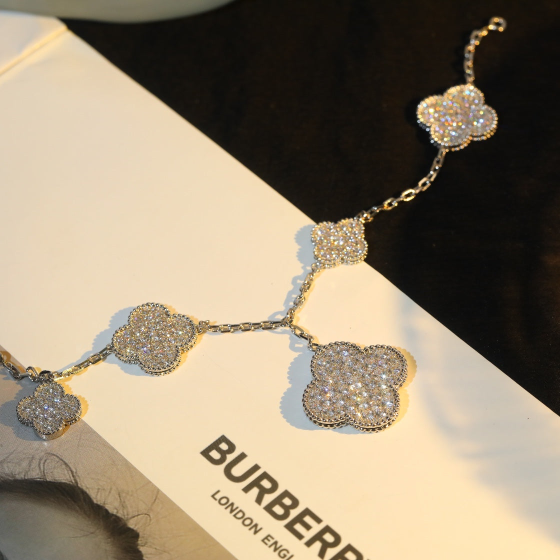 [Glitter Jewelry]CLOVER BRACELET 5 MOTIF SILVER DIAMOND PAVED