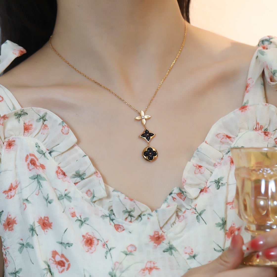 [Glitter Jewelry]STAR AND SUN ONYX PINK GOLD NECKLACE