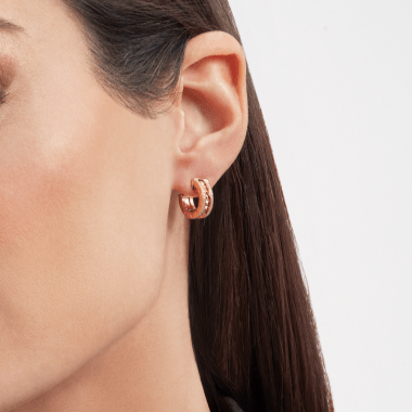 [Glitter Jewelry]ZERO 1 ROCK GOLD EARRINGS WITH STUDDED SPIRAL AND PAVED DIAMONDS