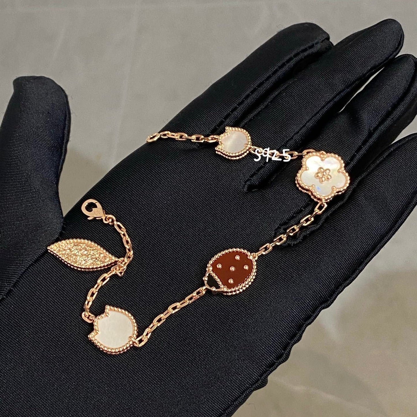 [Glitter Jewelry]LUCKY SPRING 5 MOTIF BRACELET