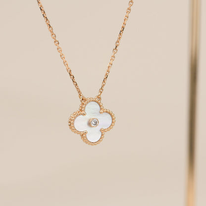 [Glitter Jewelry]CLOVER 15MM DIAMOND WHITE FRITILLARIA NECKLACE