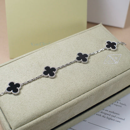 [Glitter Jewelry]CLOVER 5 MOTIF ONYXS  BRACELET SILVER