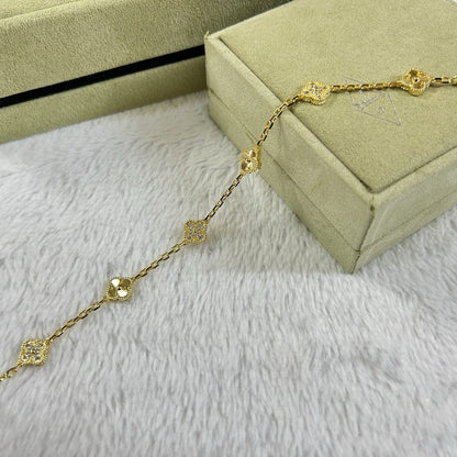 [Glitter Jewelry]CLOVER 6 MOTIF DIAMOND LASER BRACELET