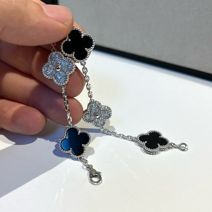[Glitter Jewelry]CLOVER 5 MOTIF ONYXS DIAMOND BRACELET SILVER