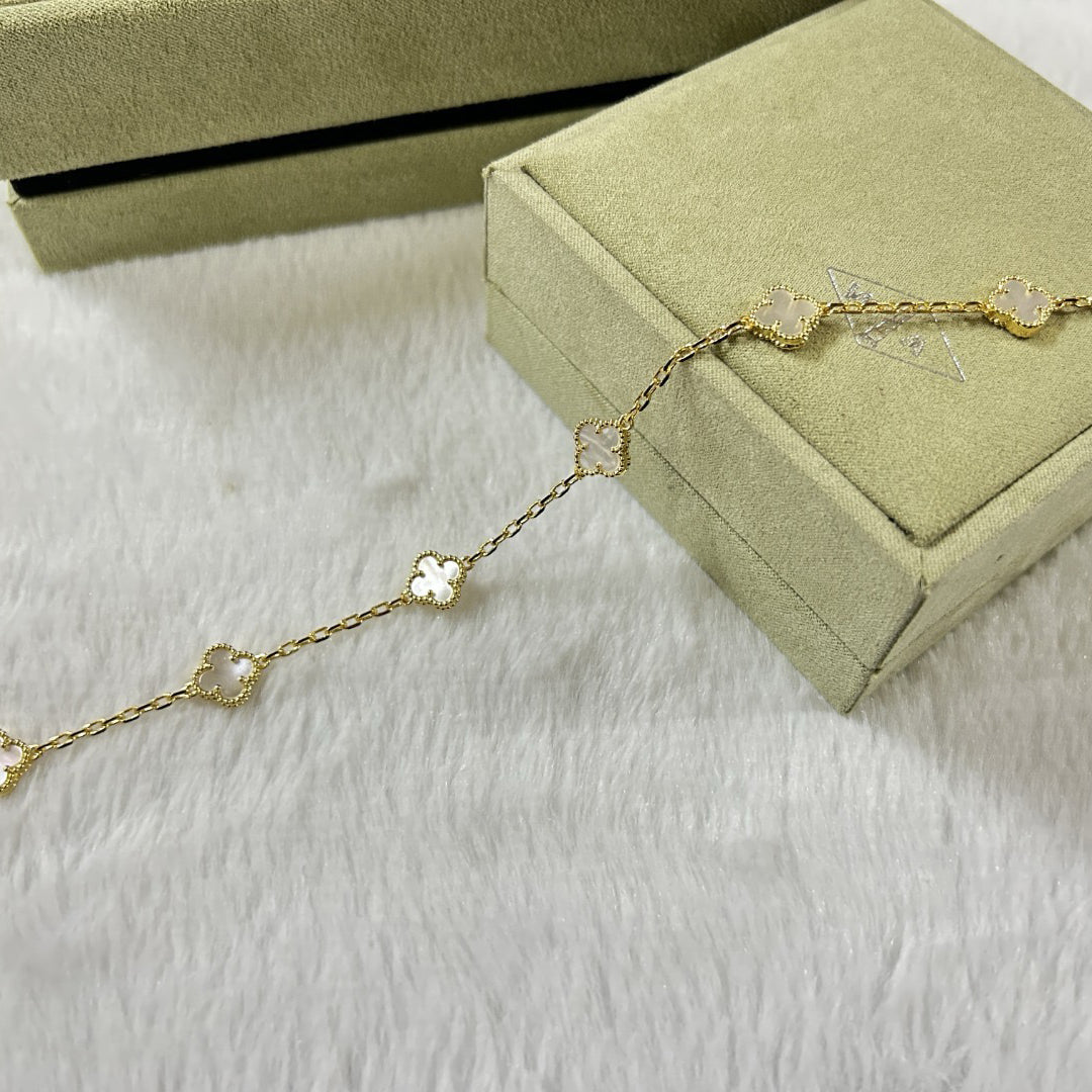 [Glitter Jewelry]CLOVER 6 MOTIF WHITE MOP BRACELET