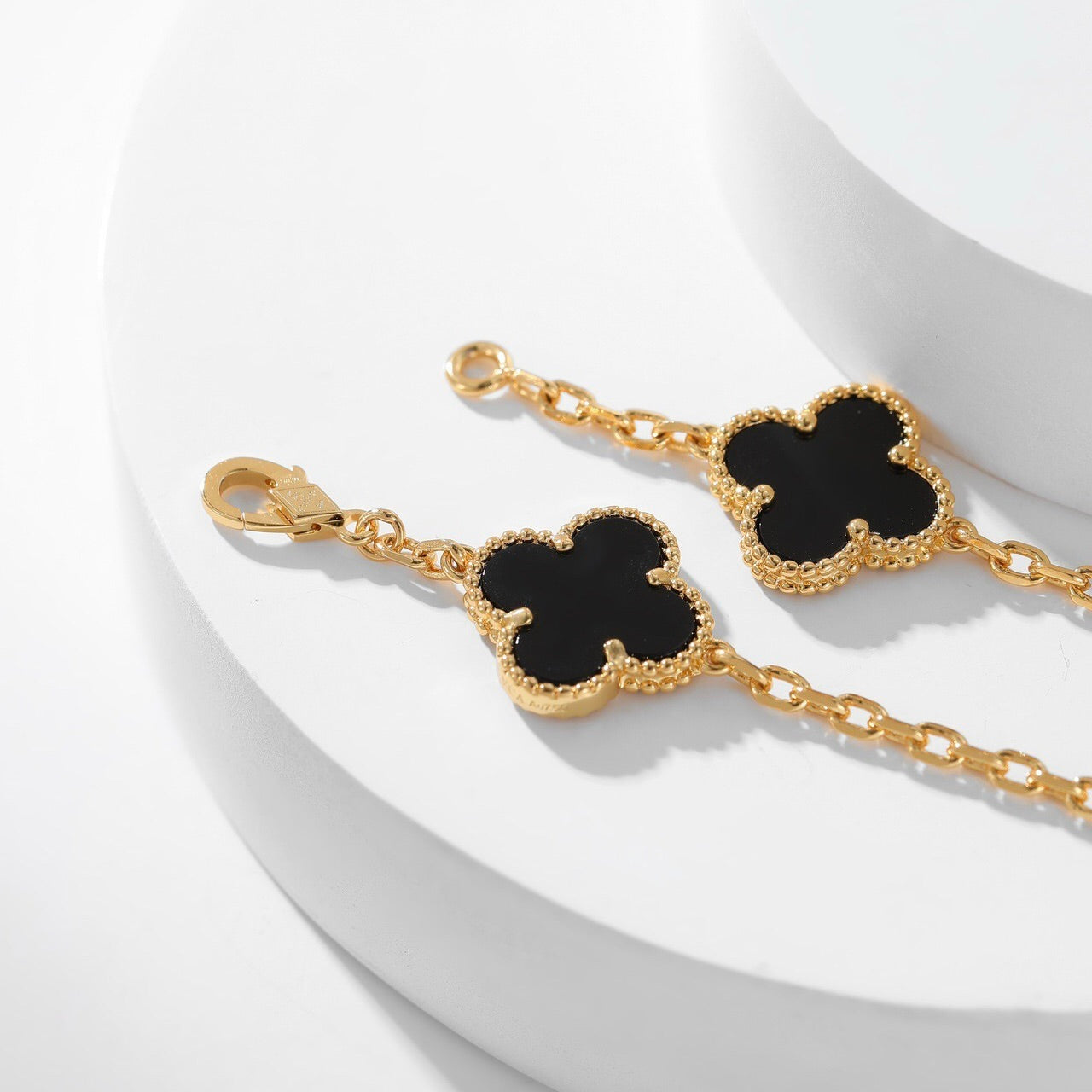[Glitter Jewelry]CLOVER 10 MOTIFS ONYX NECKLACE