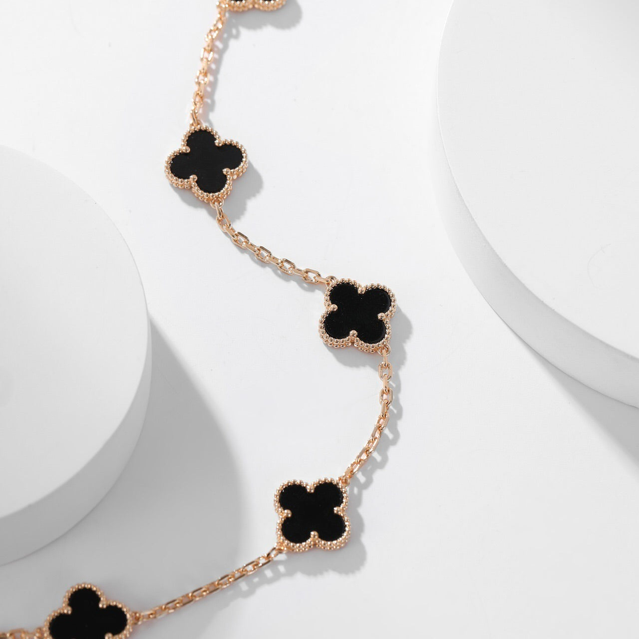 [Glitter Jewelry]CLOVER 10 MOTIFS ONYX NECKLACE