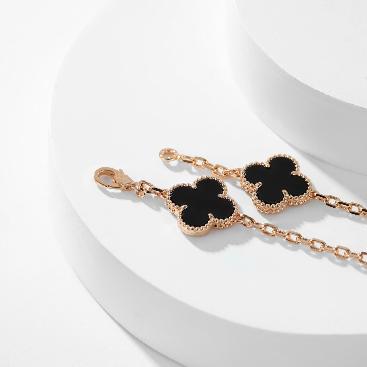 [Glitter Jewelry]CLOVER 10 MOTIFS ONYX NECKLACE