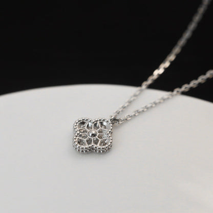 [グリッタージュエリー]クローバー ミニ 9.5mm ペンダント ダイヤモンドネックレス