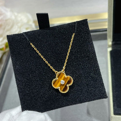 [Glitter Jewelry]CLOVER 15MM DIAMOND AND YELLOW TIGER'S EYE AGATE necklace