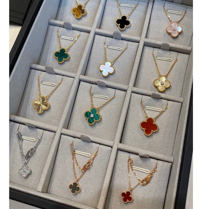 [Glitter Jewelry]CLOVER 15MM CARNELIAN SINGLE FLOWER NECKLACE