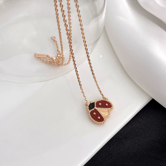 [Glitter Jewelry]LUCKY  CARNELIANS LADYBUG NECKLACE