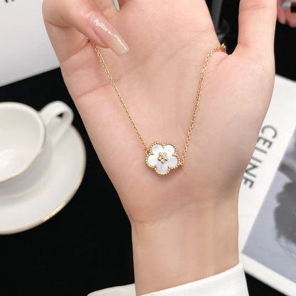[Glitter Jewelry]LUCKY WHITE MOP PLUM BLOSSOM  BRACELET
