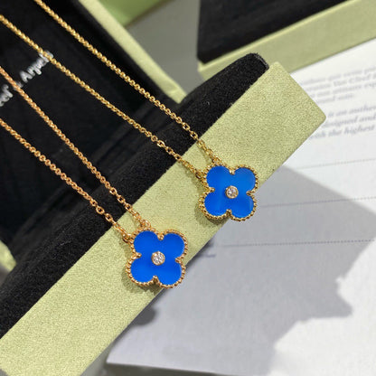 [Glitter Jewelry]CLOVER 15MM DIAMOND AND BLUE AGATE NECKLACE