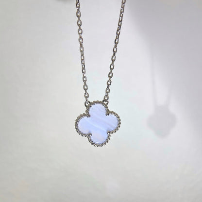 [Glitter Jewelry]CLOVER 15MM BLUE CHALCEDONY NECKLACE SILVER