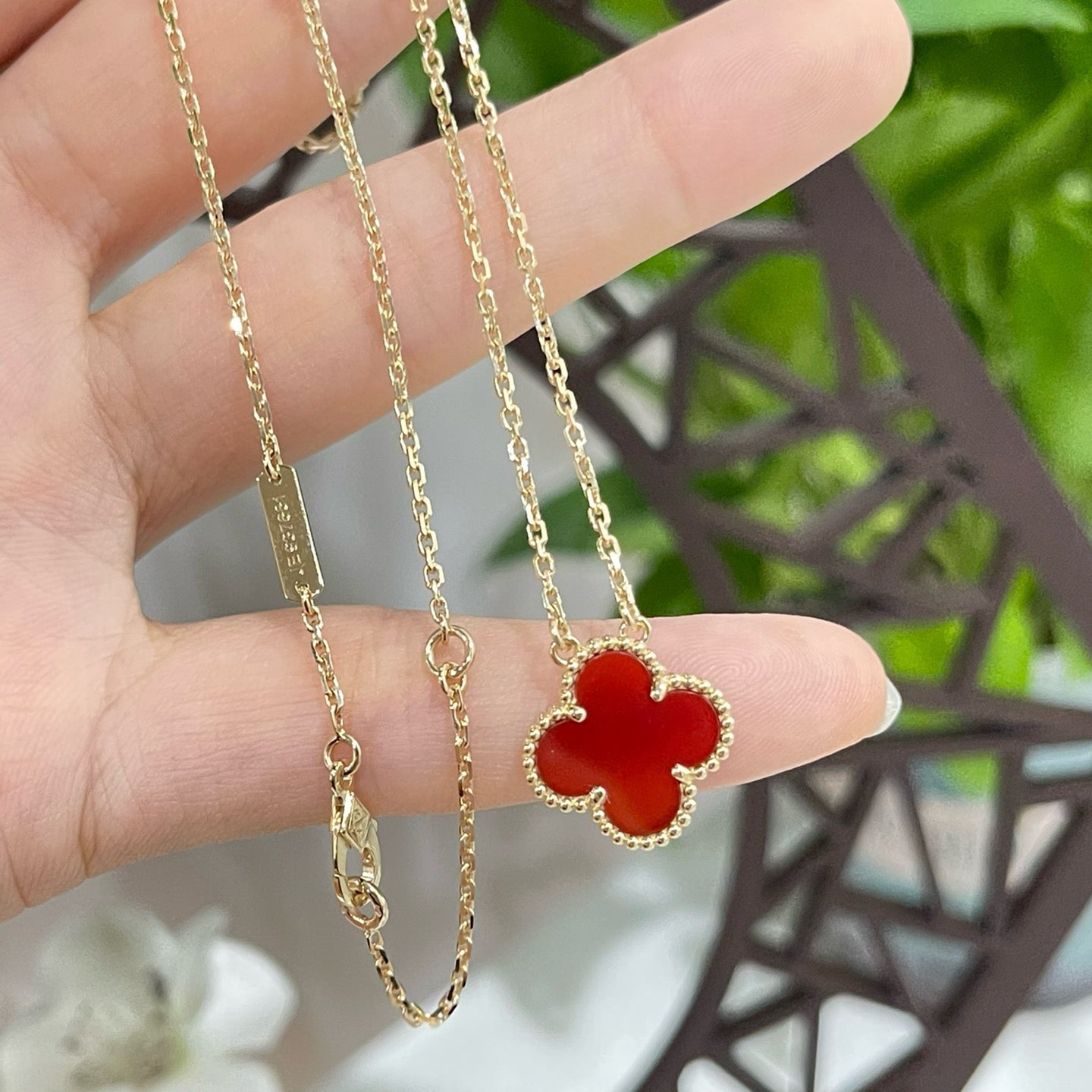 [Glitter Jewelry]CLOVER 15MM CARNELIAN SINGLE FLOWER NECKLACE