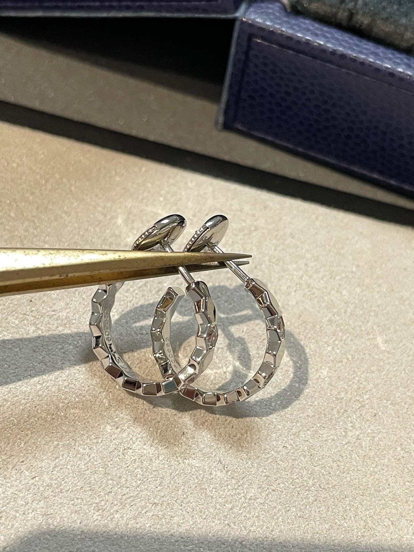 [Glitter Jewelry]Hollow Design Four-Leaf Clover Flower Shape Ring