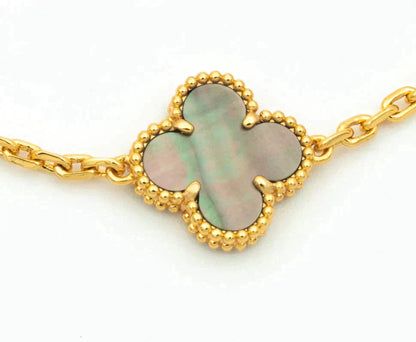 [Glitter Jewelry]CLOVER 5 MOTIF GRAY MOP DIAMOND BRACELET