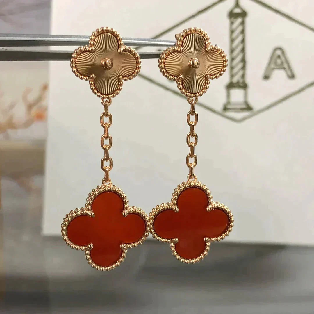 [Glitter Jewelry]CLOVER 2 MOTIF  LASER CARNELIAN EARRINGS