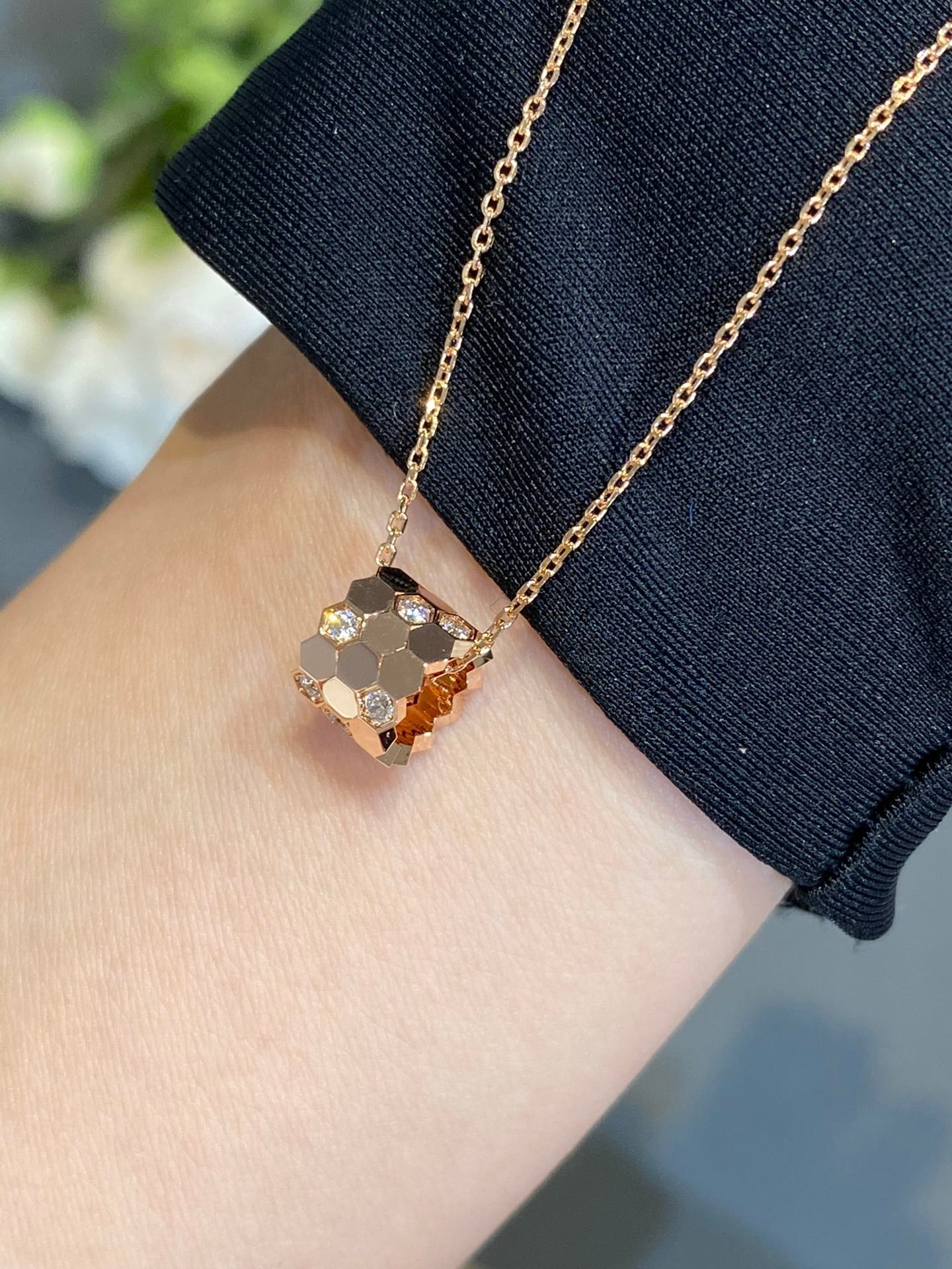 [Glitter Jewelry]BEE LOVE DIAMOND NECKLACE