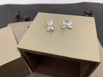[Glitter Jewelry]JEUX DE WHITE MOP SILVER DIAMOND EARRINGS
