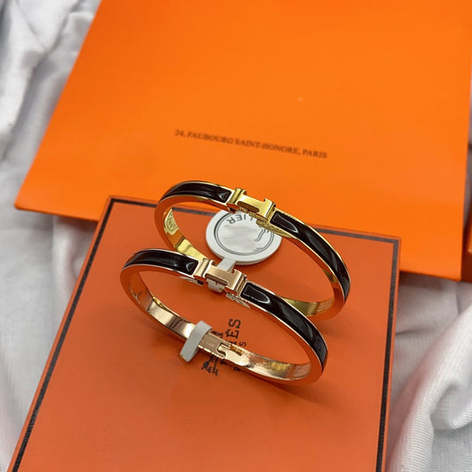 [Glitter Jewelry]CLASSIC HM CLIC BLACK 8MM ENAMEL BRACELET