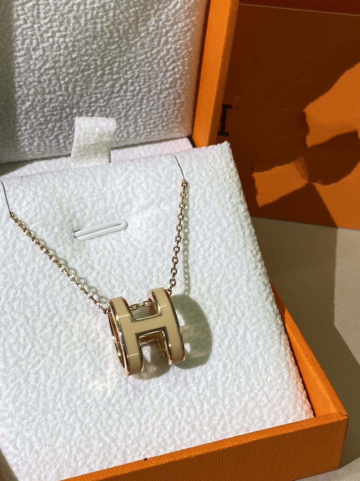[Glitter Jewelry]HM CLIC YELLOW ENAMEL GOLD NECKLACE