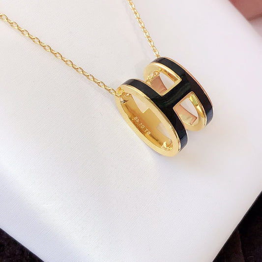 [Glitter Jewelry]HM CLIC BLACK ENAMEL GOLD NECKLACE