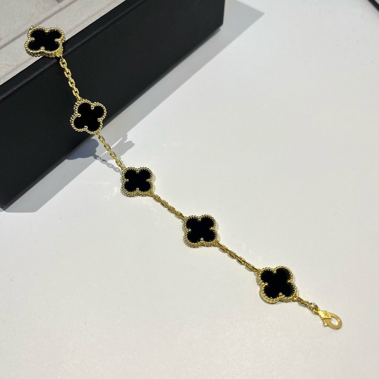 [Glitter Jewelry]CLOVER  5 MOTIFS BLACK ONYX BRACELET