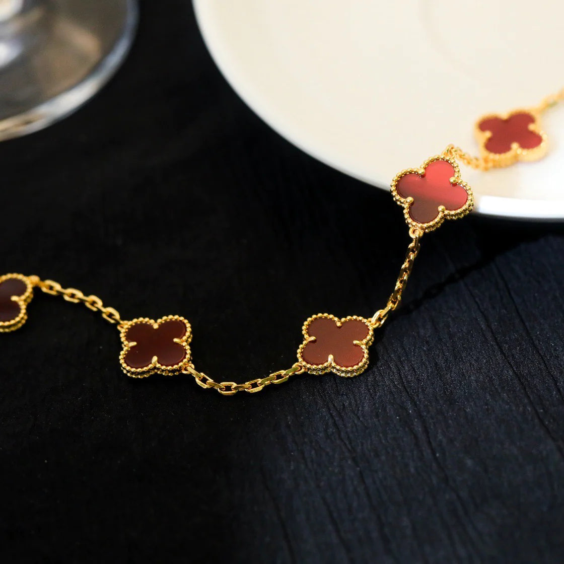 [Glitter Jewelry]CLOVER 5 MOTIFS RED AGATE  BRACELET