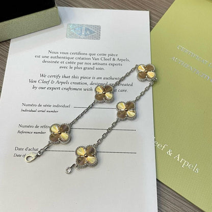 [Glitter Jewelry]CLOVER  5 MOTIFS  CHRISTMAS LIMITED EDITION BRACELET