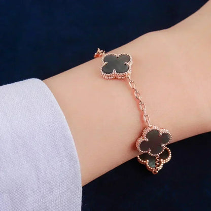 [Glitter Jewelry]CLOVER 5 MOTIF GRAY MOP  BRACELET