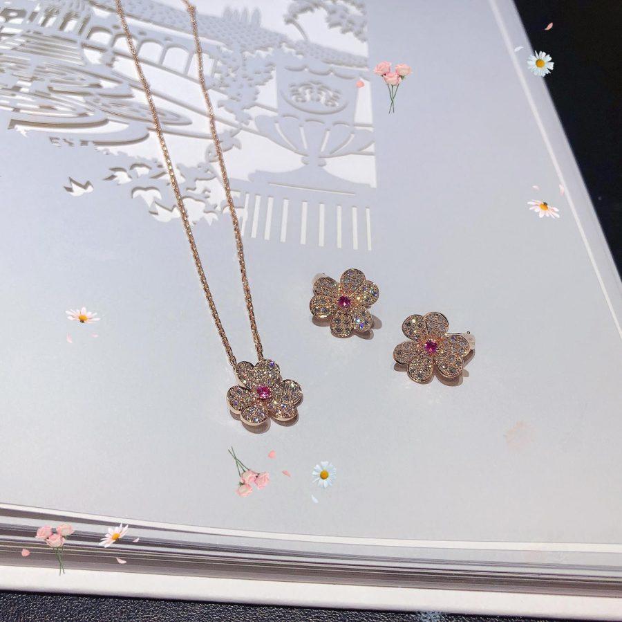 [Glitter Jewelry]FRIVOLE PINK GOLD FLOWER DIAMOND EARRINGS