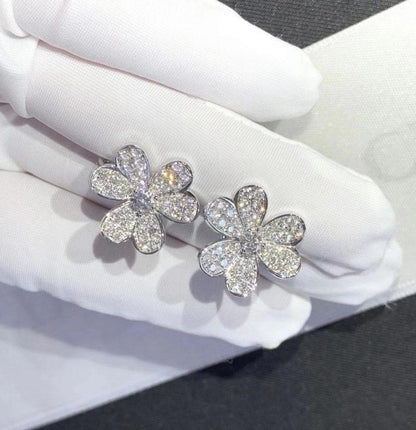 [Glitter Jewelry]FRIVOLE SILVER FLOWER DIAMOND EARRINGS