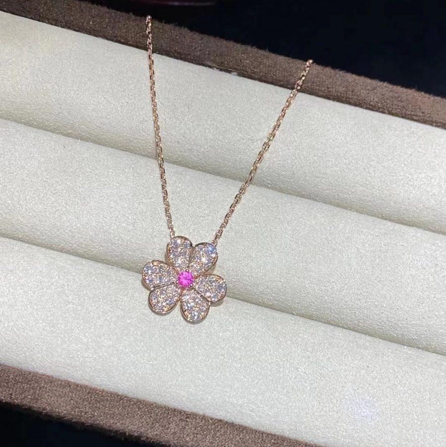 [Glitter Jewelry]FRIVOLE ROSE GOLD FLOWER DIAMOND NECKLACE