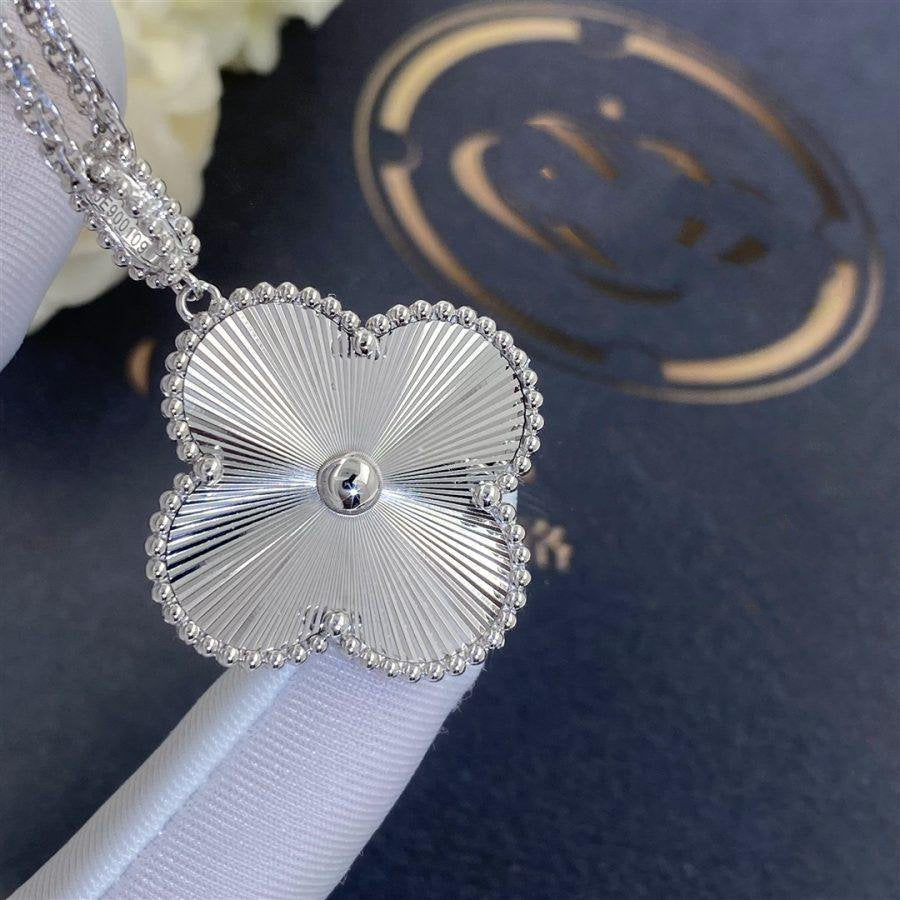 [Glitter Jewelry]CLOVER 25MM SILVER BIG CLOVER NECKLACE