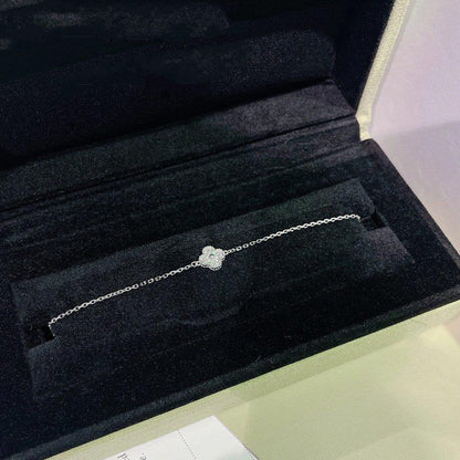 [Glitter Jewelry]CLOVER  SINGLE FLOWER BRACELET SILVER