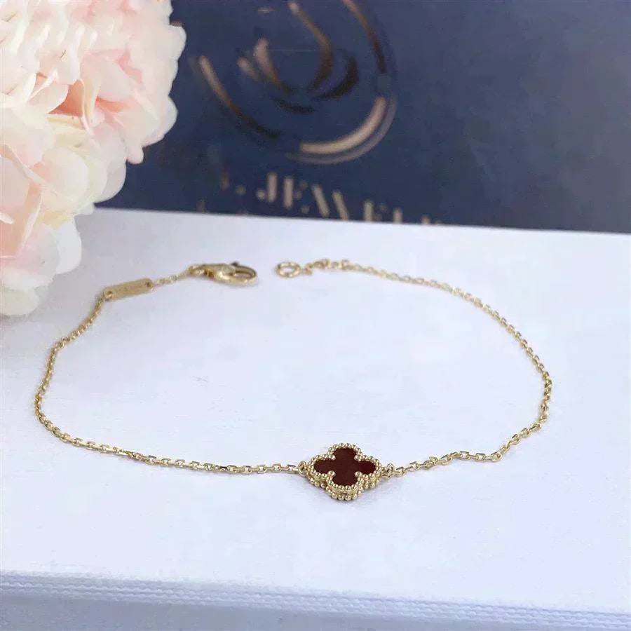[Glitter Jewelry]CLOVER  CARNELIAN SINGLE FLOWER BRACELET