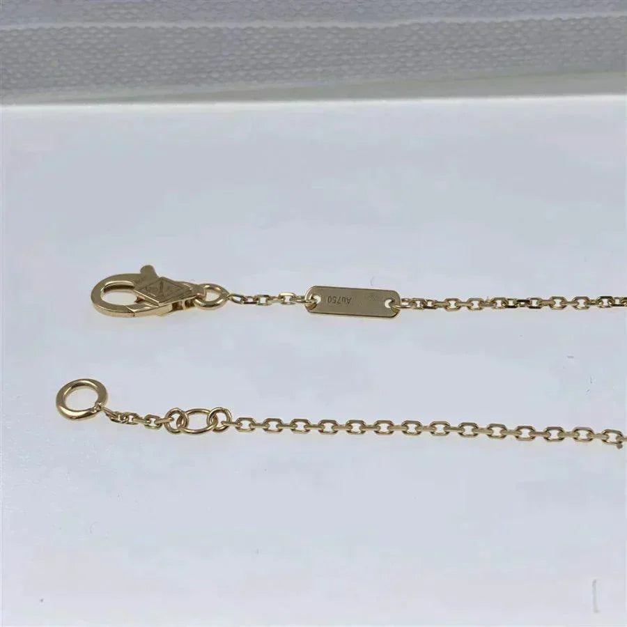 [Glitter Jewelry]CLOVER  CARNELIAN SINGLE FLOWER BRACELET