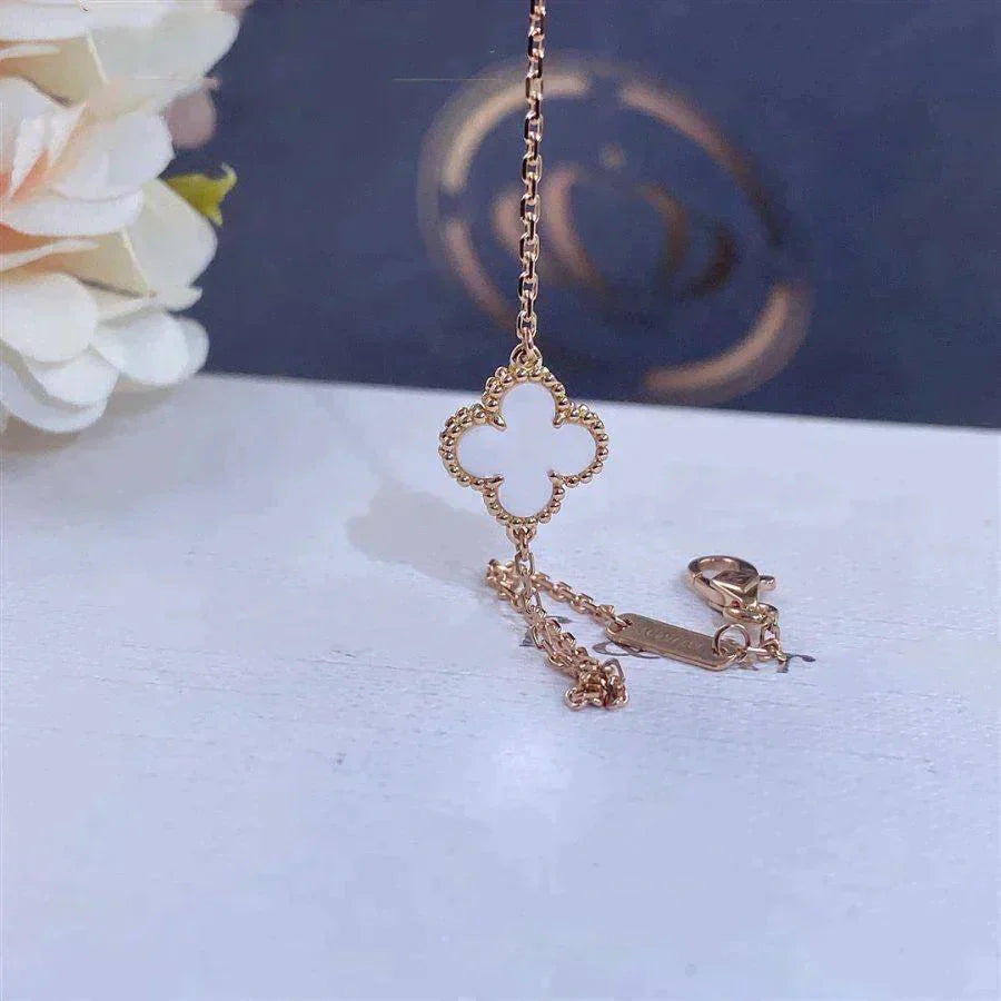 [Glitter Jewelry]CLOVER WHITE MOP SINGLE FLOWER BRACELET