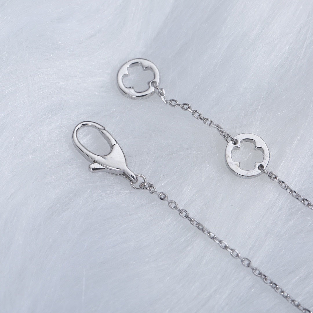 [Glitter Jewelry]FIOREVER NECKLACE DIAMOND CENTER