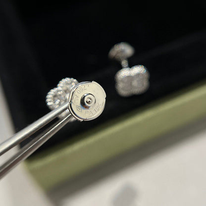 [Glitter Jewelry]CLOVER MINI DIAMOND STUD EARRINGS