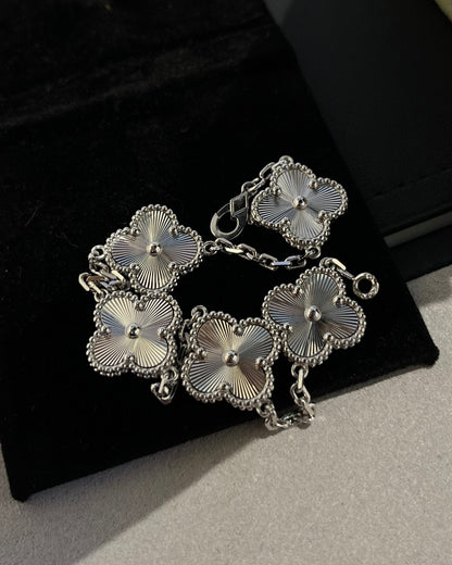 [Glitter Jewelry]CLOVER SILVER 5 MOTIFS BRACELET