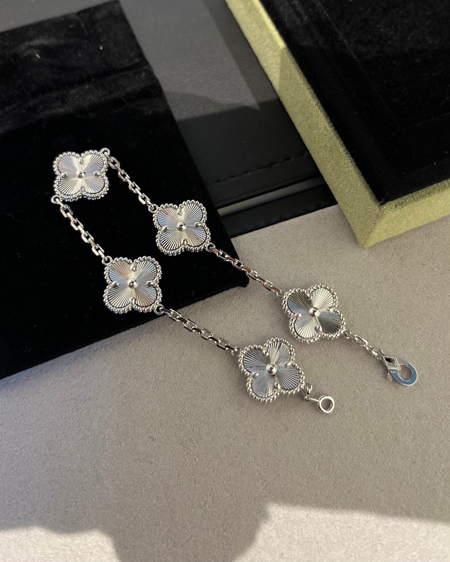[Glitter Jewelry]CLOVER SILVER 5 MOTIFS BRACELET