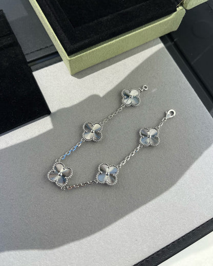 [Glitter Jewelry]CLOVER SILVER 5 MOTIFS BRACELET